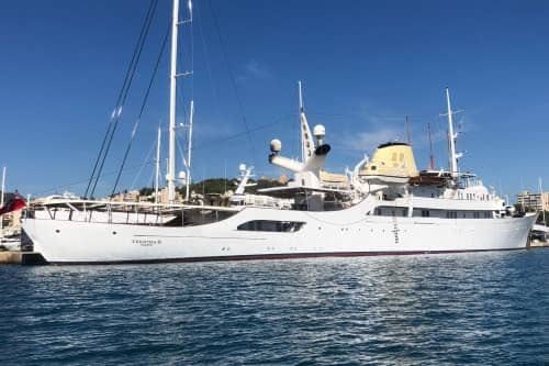 the crown, club de mar, christina o, superyate